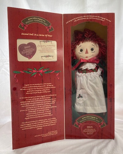 DAKIN HOLIDAY KEEPSAKE DOLL